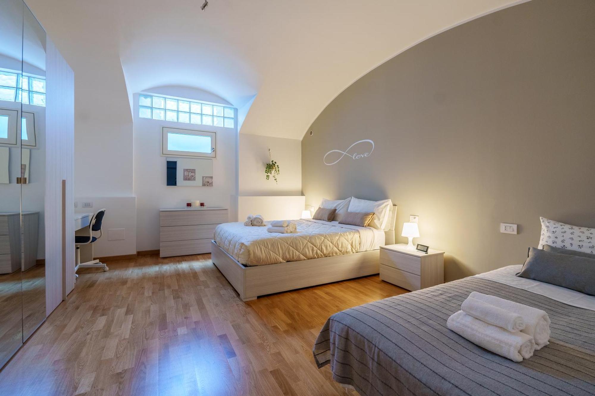 Centro Storico Duomo A 5 Minuti Love Suite Wifi Netflix Mailand Exterior foto